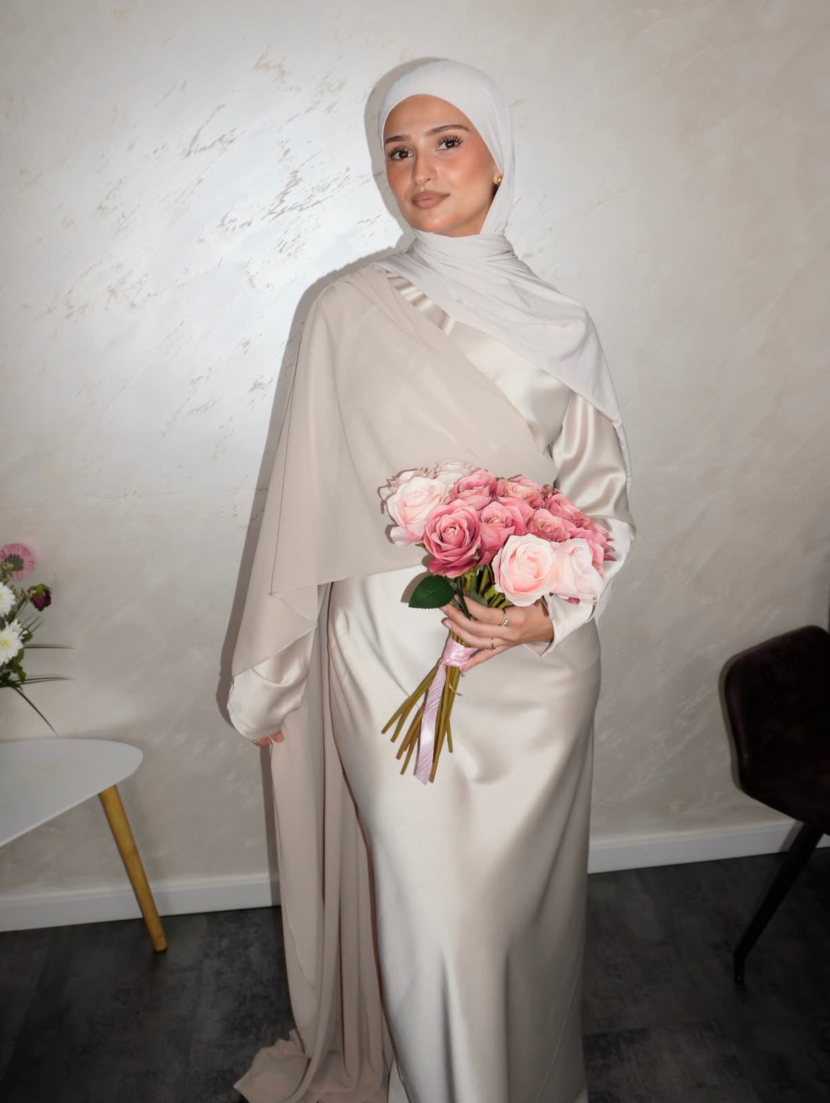 Satinkleid Liyana - beige