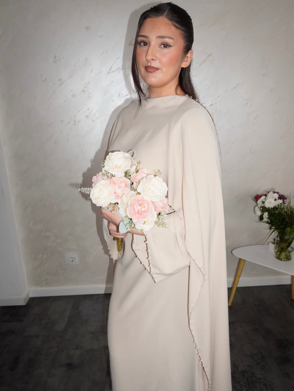 Perlenkleid Aaliyah - beige