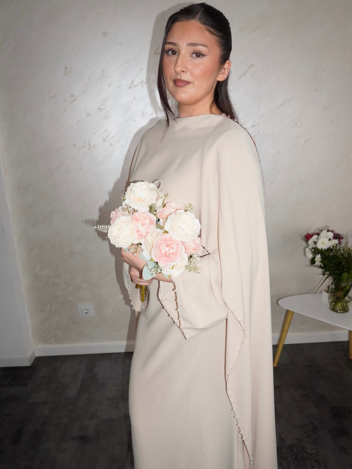 Perlenkleid Aaliyah - beige