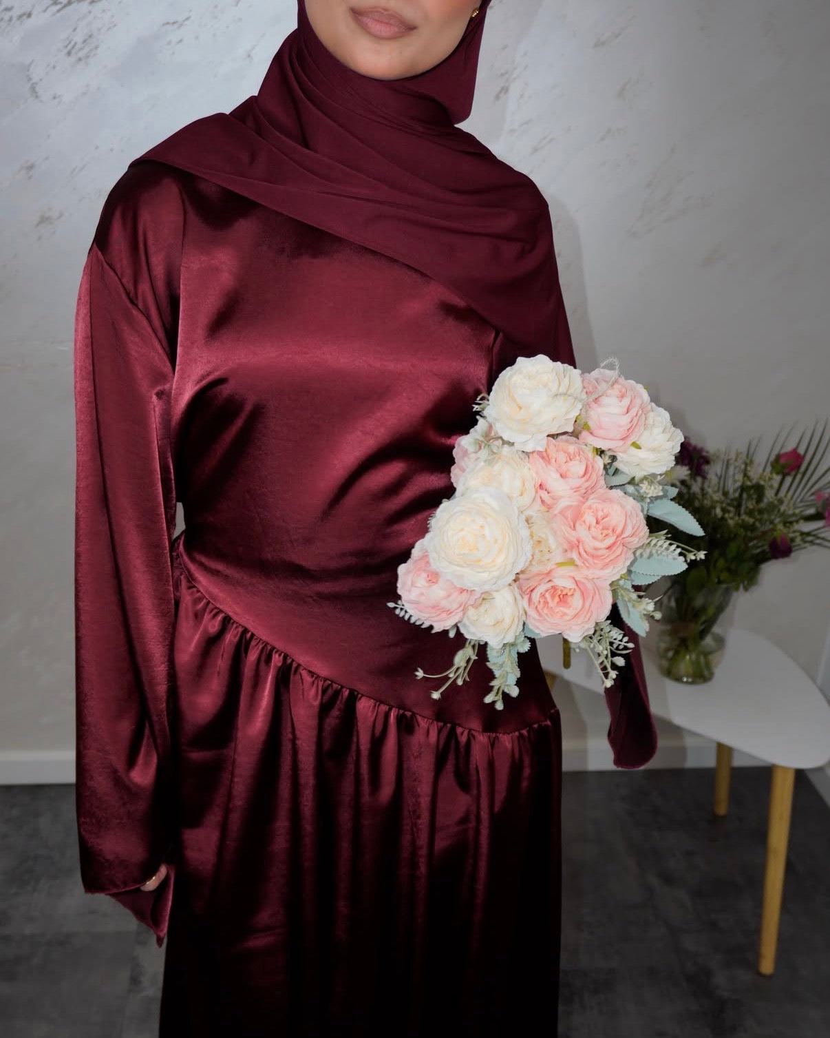 Satinkleid Amirah - bordeaux